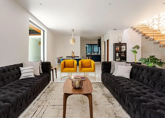 Ferienhaus Private La Roma House With Rooftop & Firepit